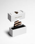 Metal Hair Clip Chocolate – fermaglio metallico navy blue nella sua confezione bianca