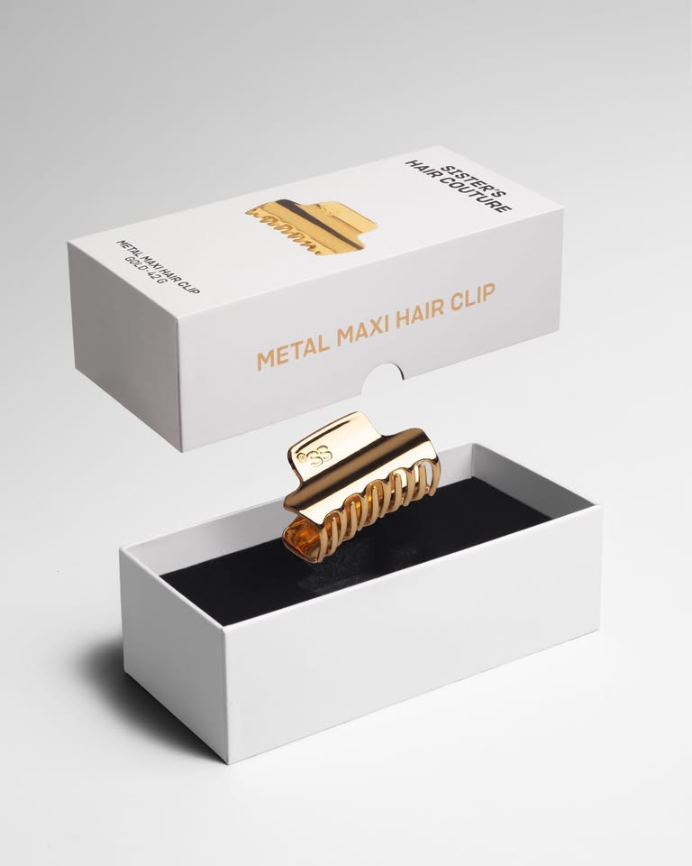 Metal Maxi Hair Clip Gold – fermaglio maxi dorato nella sua confezione bianca